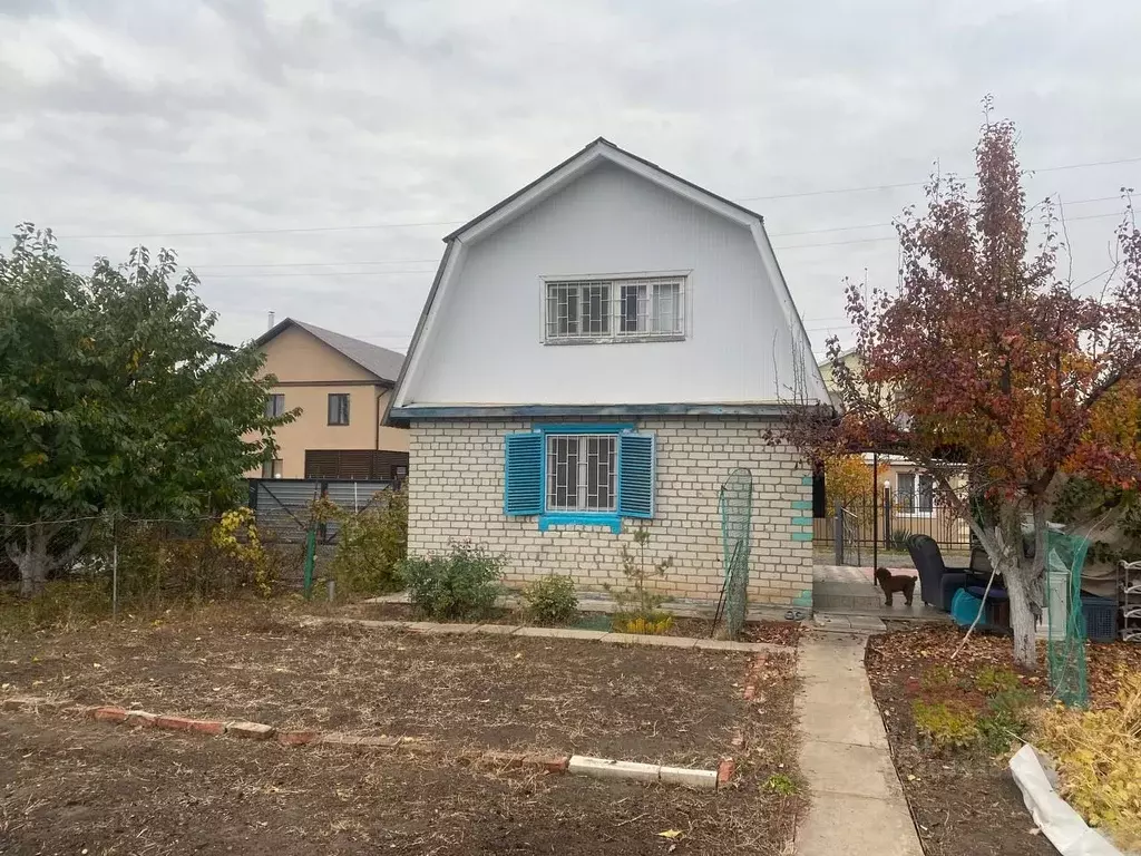 Дом в Саратовская область, Энгельсский район, Красноярское ... - Фото 2