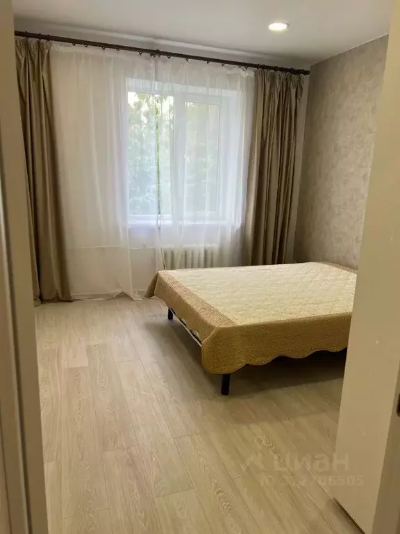 3-к кв. Крым, Симферополь ул. Воровского, 10 (75.0 м) - Фото 1