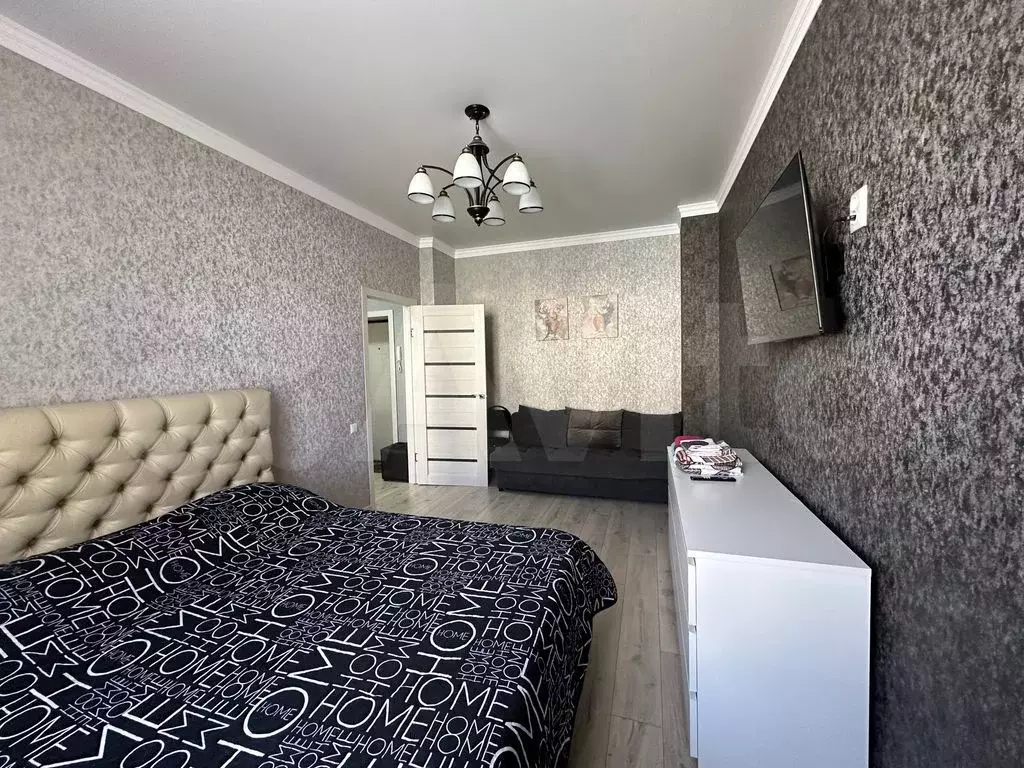 1-к. квартира, 32,3 м, 7/10 эт. - Фото 0