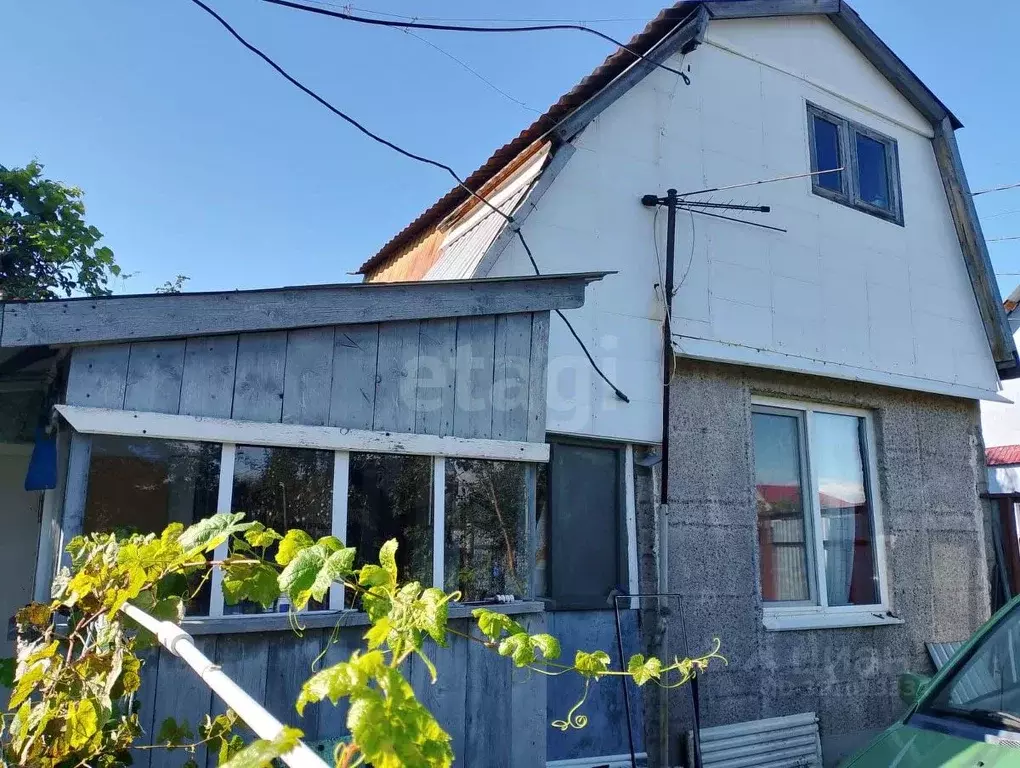 Дом в Оренбургская область, Оренбургский район, Нежинский сельсовет, ... - Фото 1