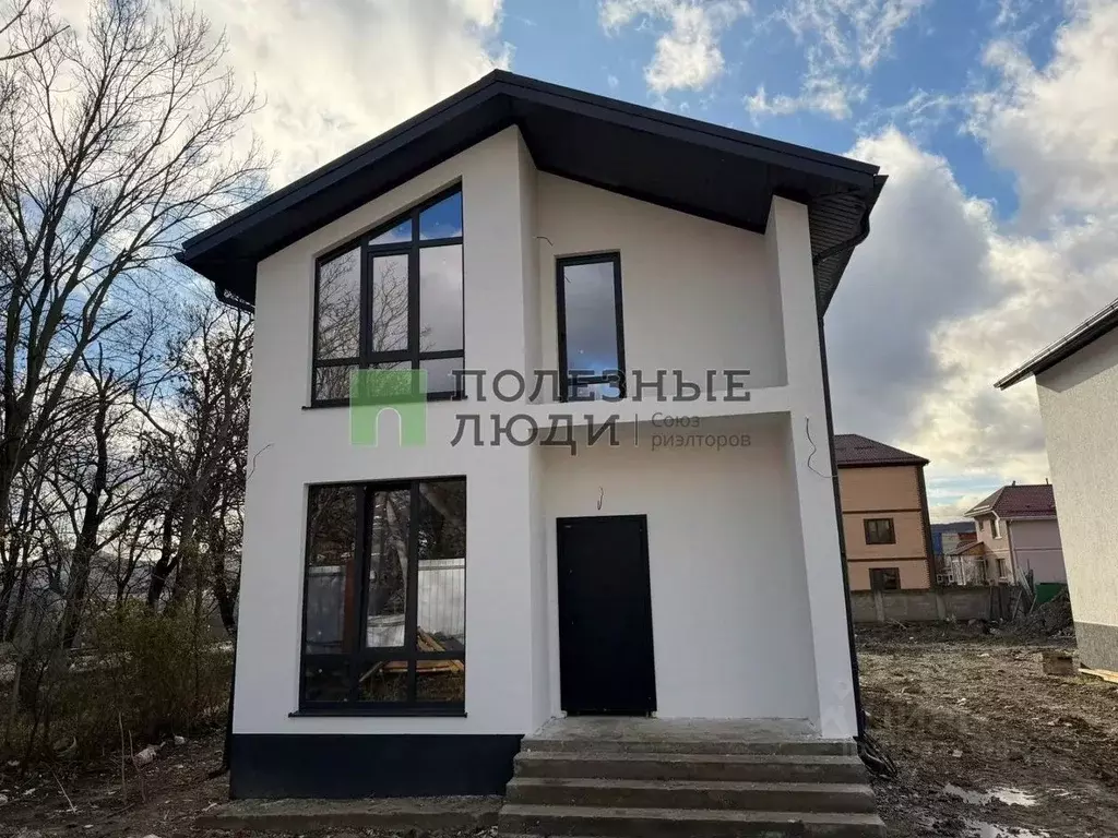 Дом в Краснодарский край, Новороссийск городской округ, с. Гайдук ул. ... - Фото 1