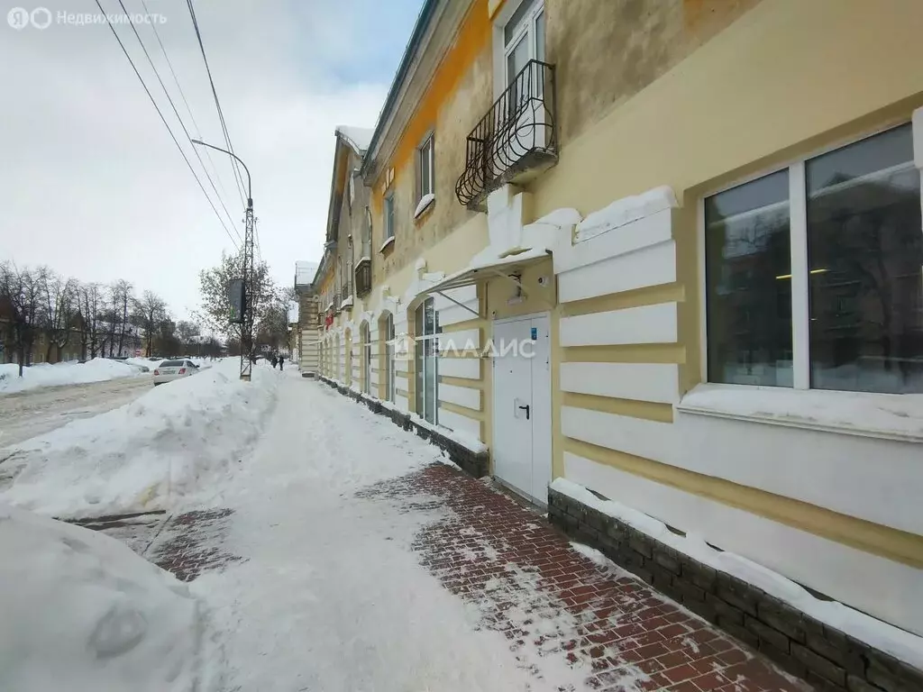 Торговая площадь (362 м) - Фото 1