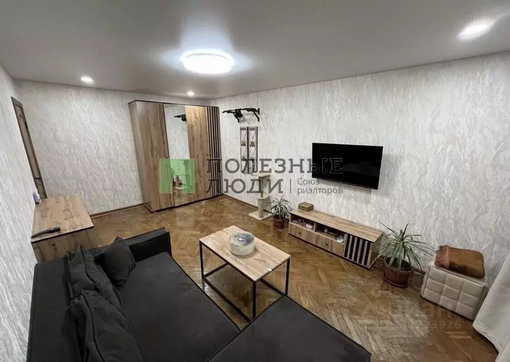 3-к кв. Крым, Евпатория ул. Имени 60-летия Октября, 28 (65.0 м) - Фото 2