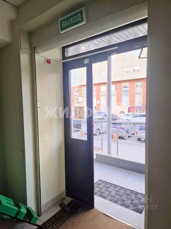 Офис в Новосибирская область, Новосибирск ул. Максима Горького, 86 ... - Фото 1