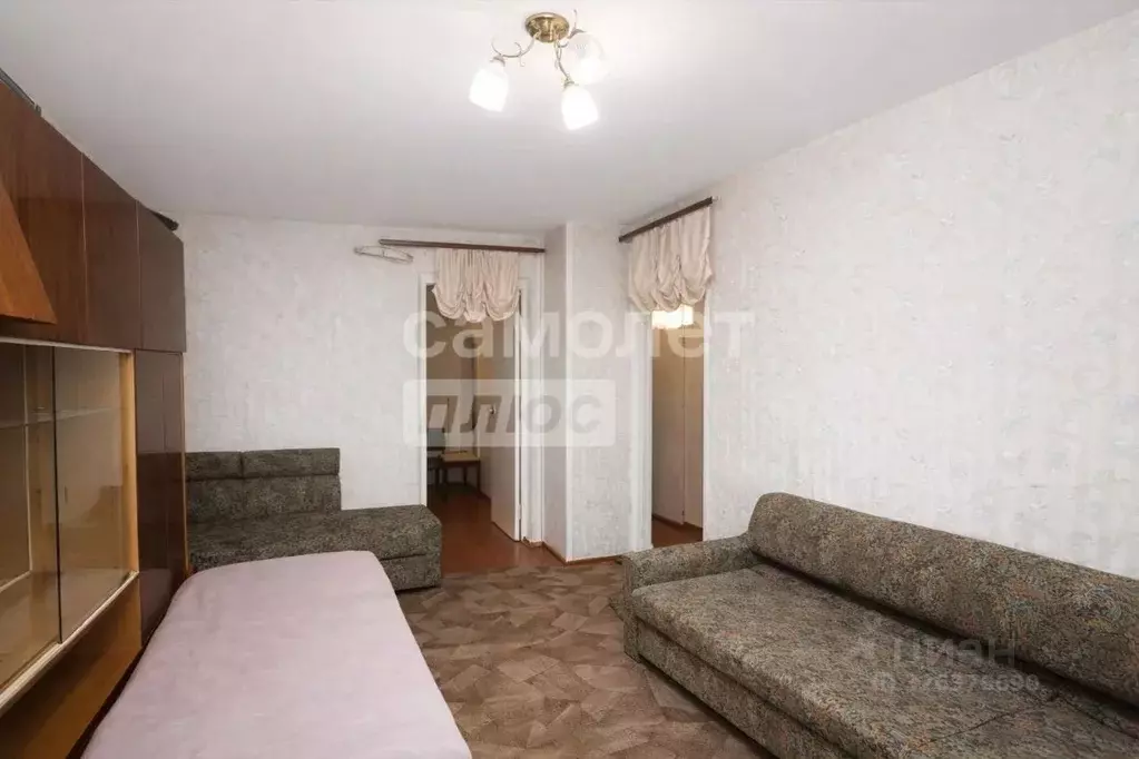 2-к кв. Челябинская область, Верхний Уфалей ул. Ленина, 165 (45.7 м) - Фото 2