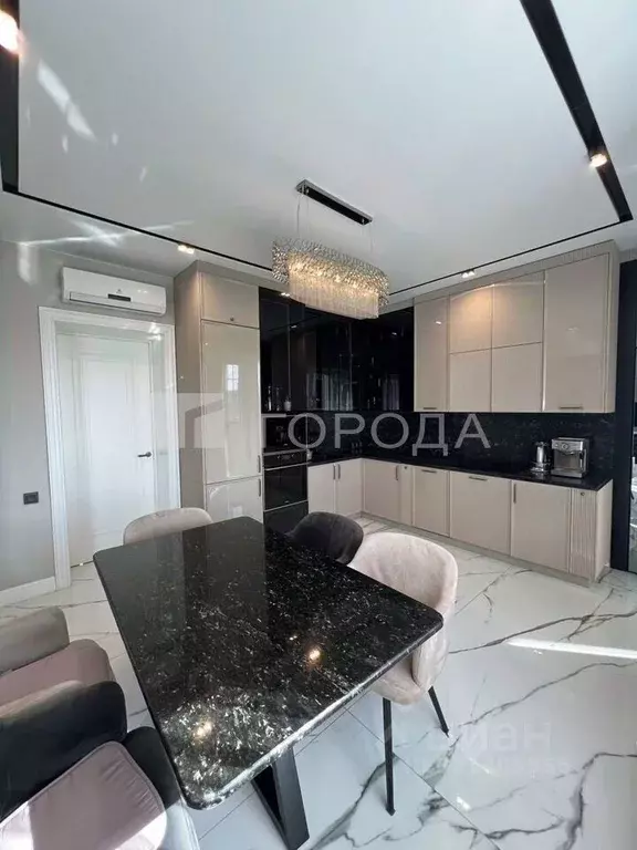 5-к кв. Новосибирская область, Новосибирск Красный просп., 77Б (190.0 ... - Фото 1