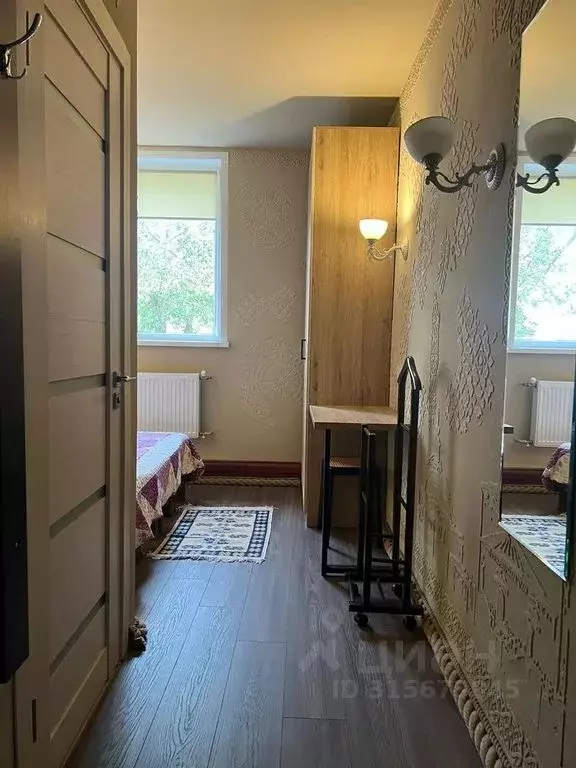 Комната Владимирская область, Суздаль ул. Козуева, 34 - Фото 1