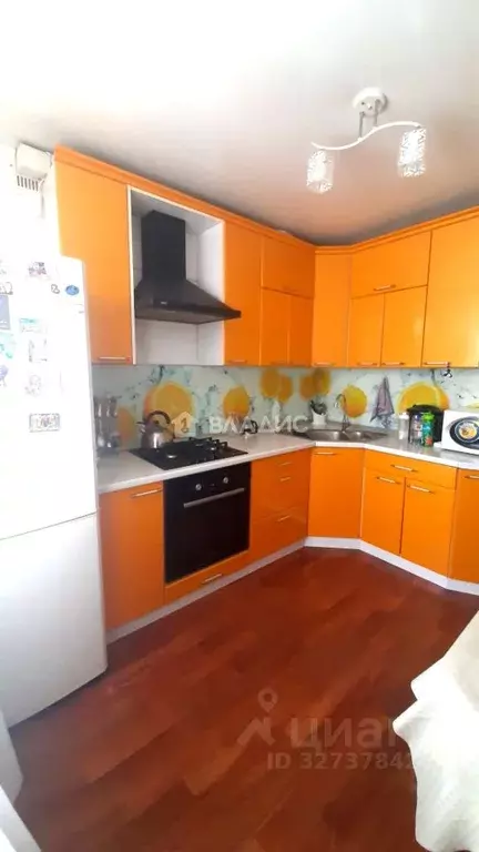 3-к кв. Башкортостан, Стерлитамак Коммунистическая ул., 106 (62.1 м) - Фото 1