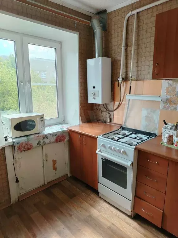 2-к. квартира, 42 м, 5/5 эт. - Фото 0