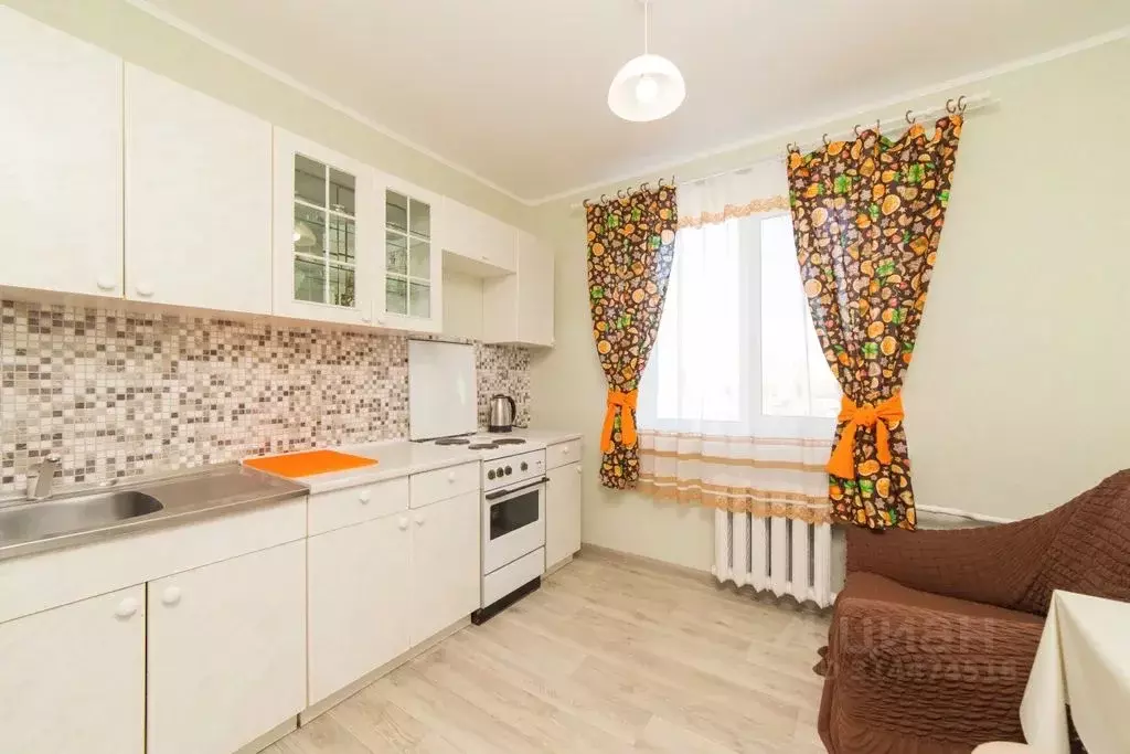 2-к кв. Тюменская область, Тюмень Солнечный проезд, 14 (52.0 м) - Фото 1