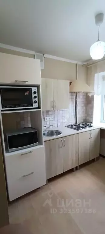 1-к кв. Ростовская область, Волгодонск Морская ул., 28 (30.0 м) - Фото 1