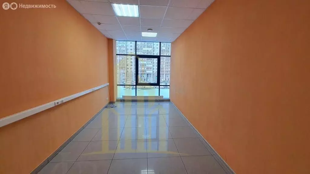 Офис (2075 м) - Фото 1