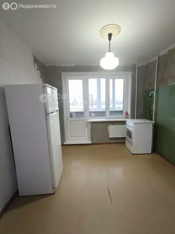 3-комнатная квартира: Молодёжный, Заводская улица, 12 (71.6 м) - Фото 1