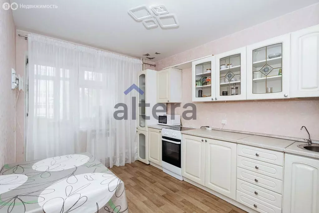 2-комнатная квартира: Казань, проспект Ямашева, 43 (56 м) - Фото 0