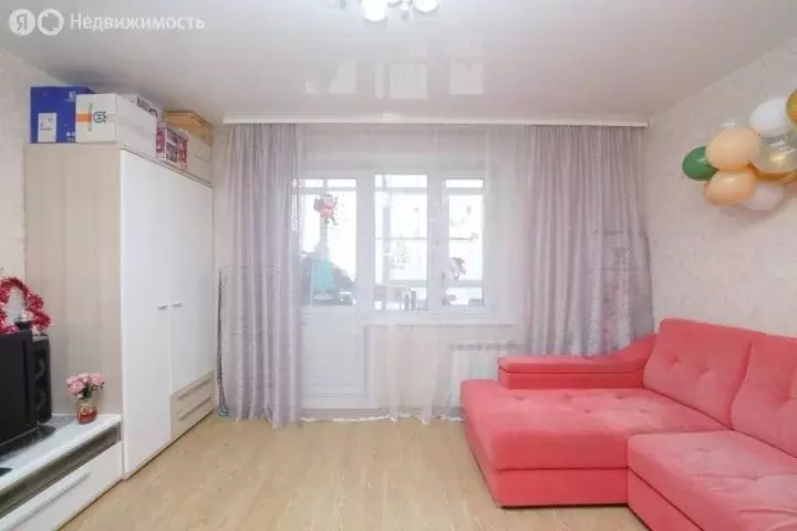 3-комнатная квартира: Красноярск, Линейная улица, 107 (72 м) - Фото 1