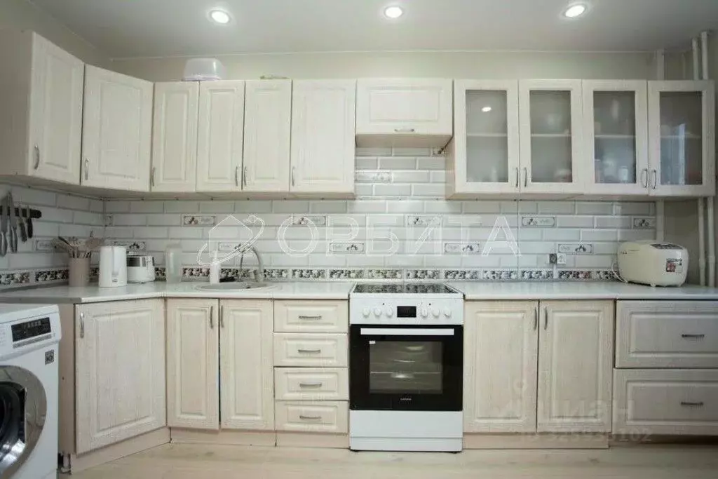 3-к кв. Тюменская область, Тюмень Антипино мкр, ул. Каспийская, 3к1 ... - Фото 2