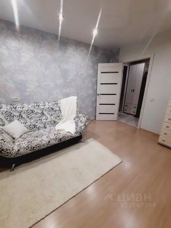 2-к кв. Кировская область, Киров ул. Ленина, 188к4 (49.7 м) - Фото 2