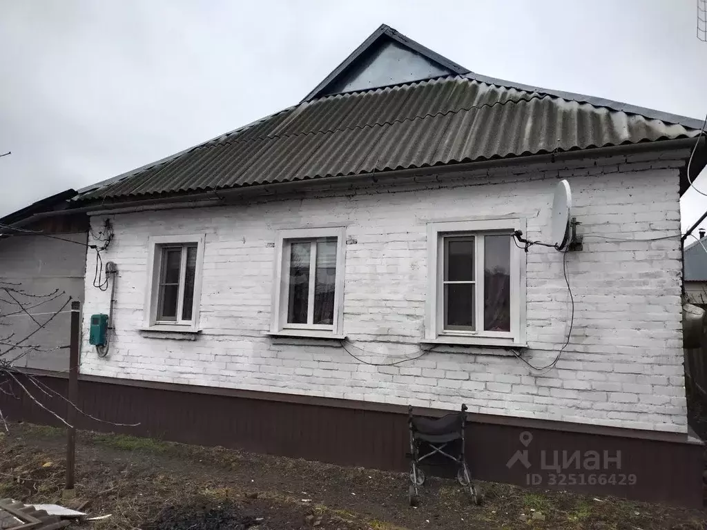 Дом в Белгородская область, Валуйки Юбилейная ул., 83 (61 м) - Фото 1