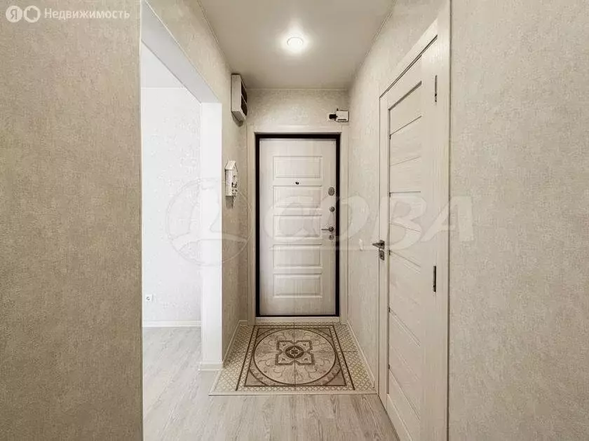 3-комнатная квартира: Тюмень, улица Федюнинского, 60к2 (92 м) - Фото 0