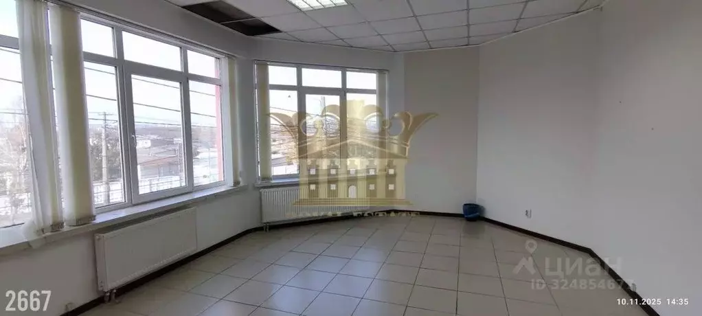 Офис в Крым, Симферополь ул. Аэрофлотская, 12 (39 м) - Фото 2