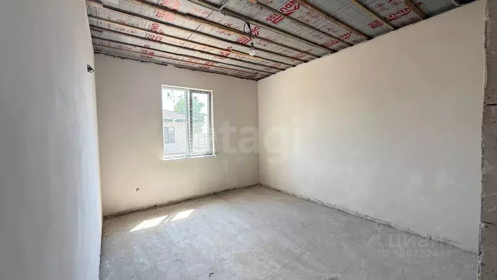 Дом в Крым, Симферопольский район, Молодежное пгт ул. Ломброзо (120 м) - Фото 1