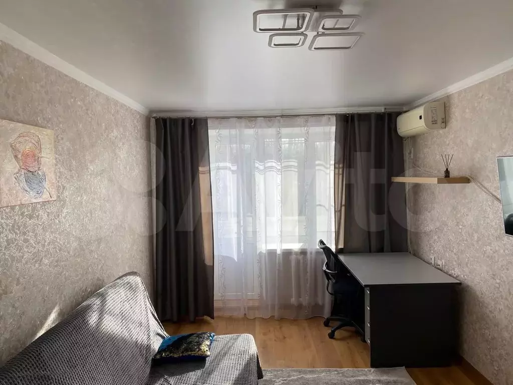 1-к. квартира, 30 м, 5/5 эт. - Фото 0