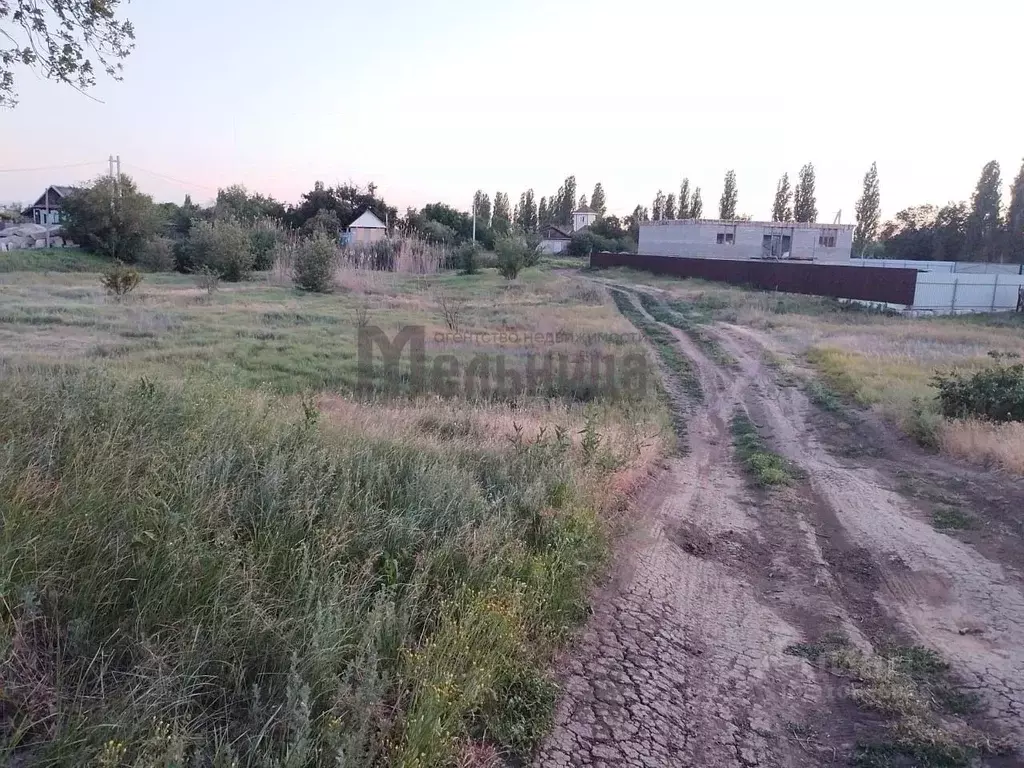 Участок в Волгоградская область, Краснослободск Среднеахтубинский ... - Фото 0