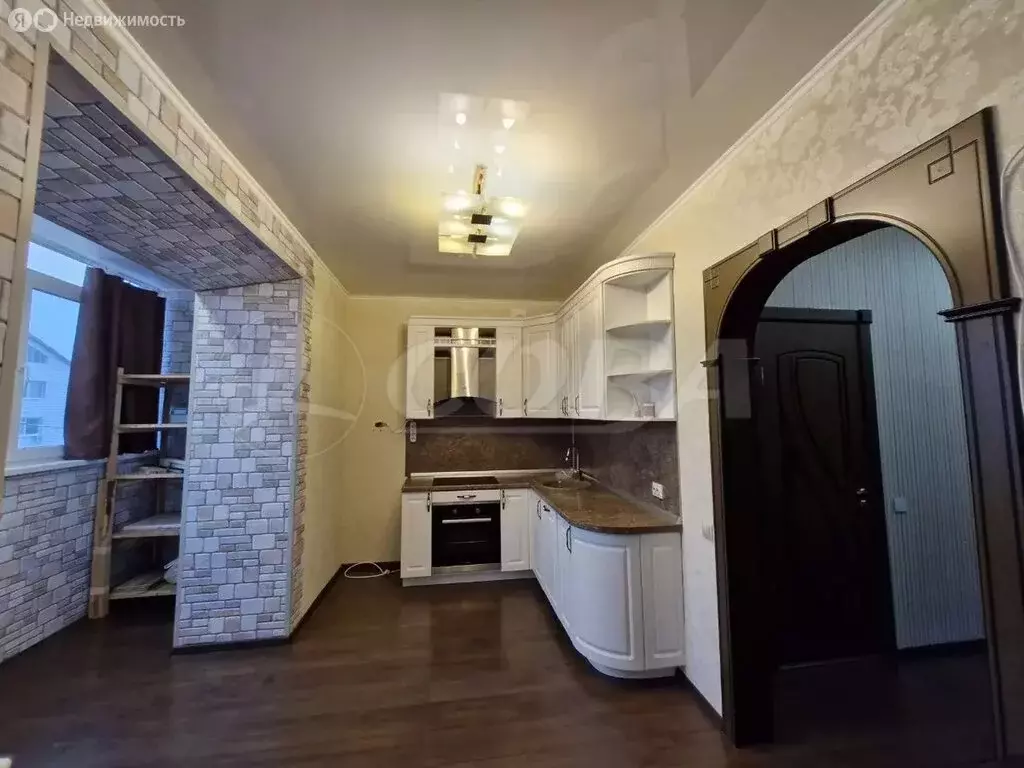 1-комнатная квартира: Тобольск, 10-й микрорайон, 63А (48 м) - Фото 1