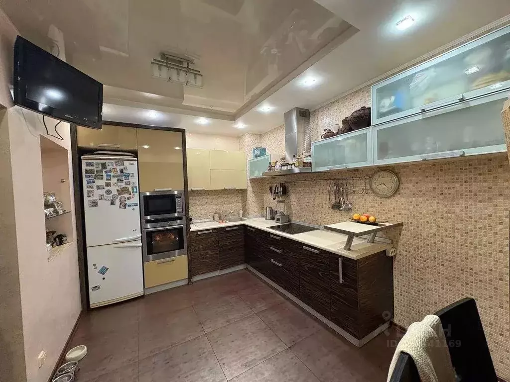 Квартира, 3 комнаты, 112 м - Фото 1