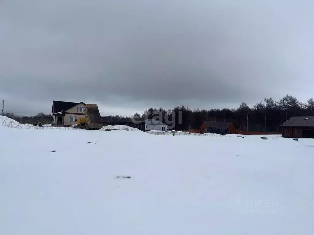 Участок в Сахалинская область, Анивский городской округ, с. ... - Фото 0