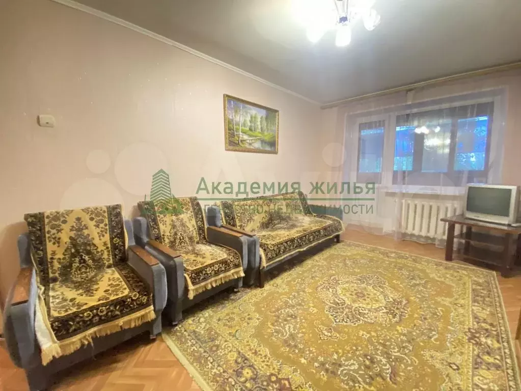 2-к. квартира, 43 м, 5/5 эт. - Фото 1