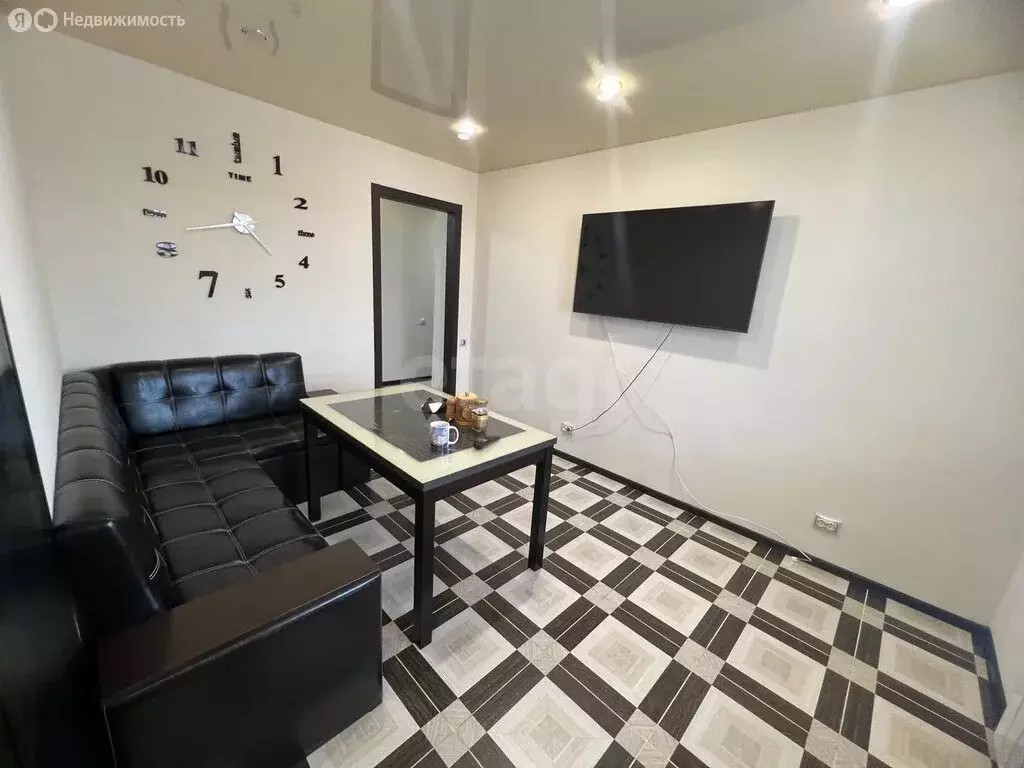 3-комнатная квартира: Ялуторовск, Вокзальная улица, 13 (56 м) - Фото 2