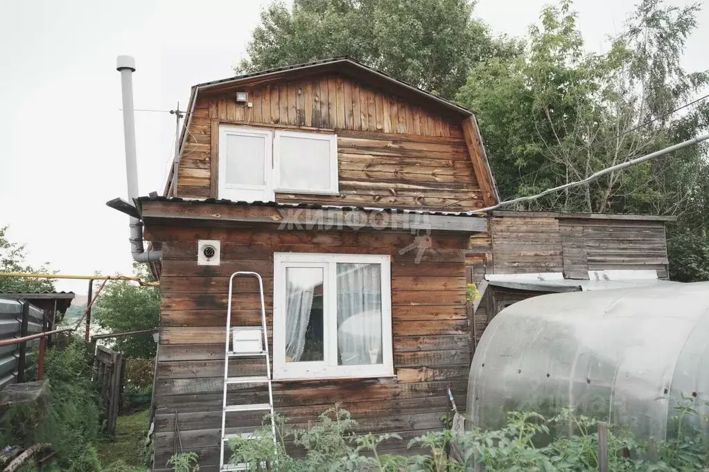 Дом в Новосибирская область, Новосибирск Яринская ул. (55 м) - Фото 1