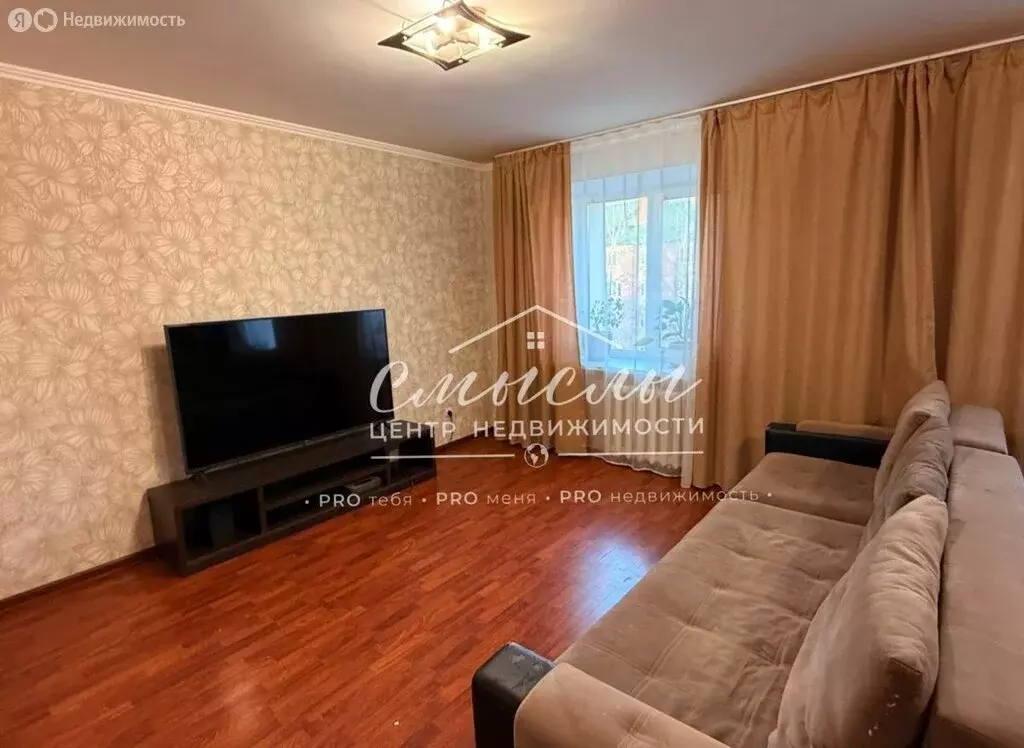 3-комнатная квартира: Боровский, улица Островского, 34 (64 м) - Фото 2