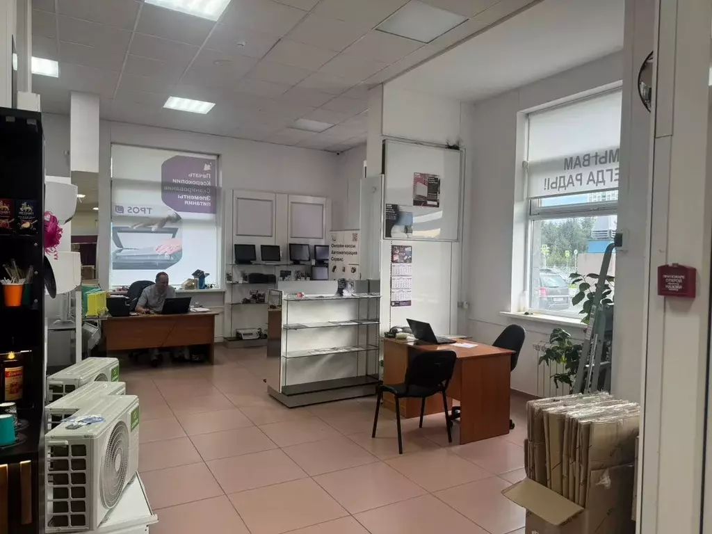 Торговая площадь в Свердловская область, Екатеринбург ул. Павла ... - Фото 2