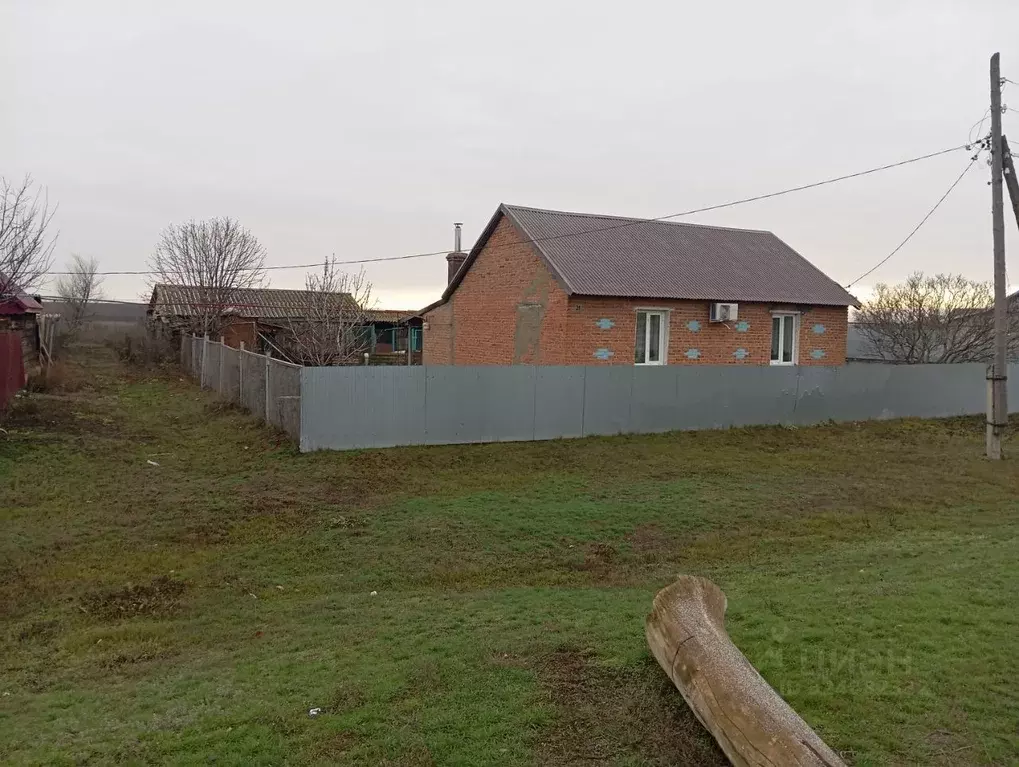 Дом в Саратовская область, Воскресенский район, Елшанское ... - Фото 2