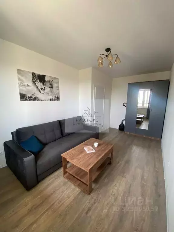 1-к кв. Московская область, Люберцы городской округ, Мирный пгт ул. ... - Фото 0