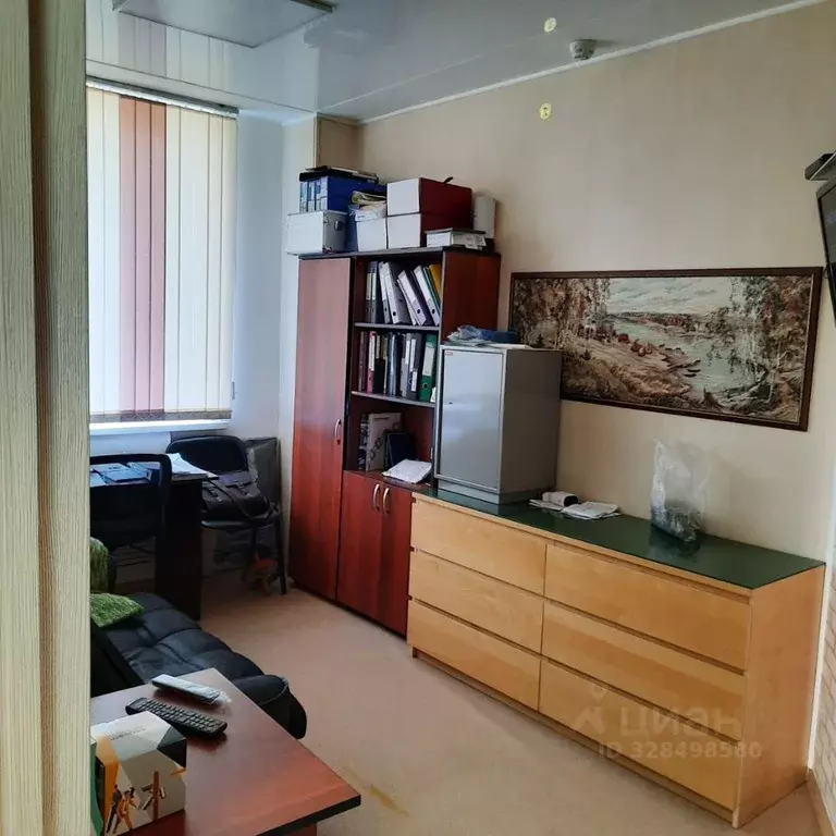 Помещение свободного назначения в Саха (Якутия), Нерюнгри ул. ... - Фото 1