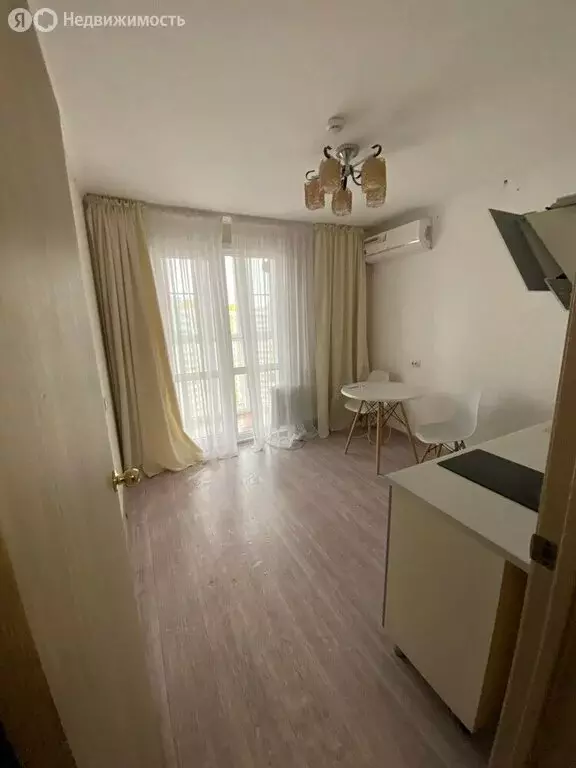 1-комнатная квартира: Анапа, улица Адмирала Пустошкина, 22к3 (35 м) - Фото 1