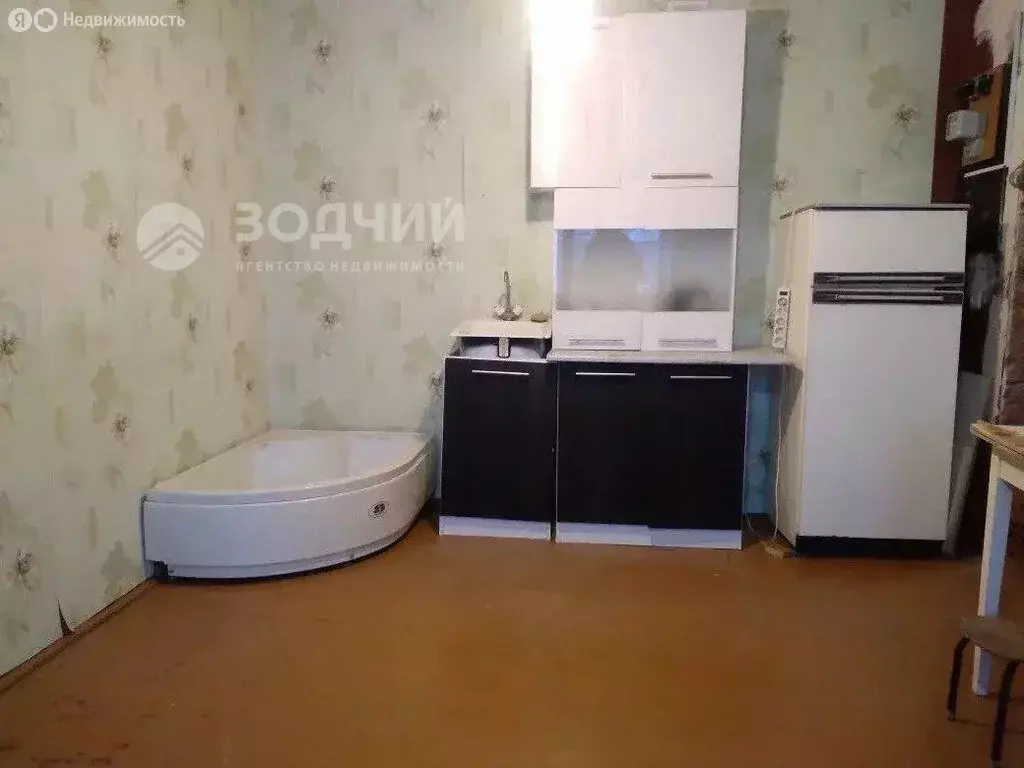 1к в 4-комнатной квартире (18 м) - Фото 2