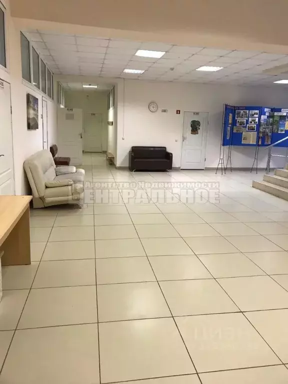 Помещение свободного назначения в Смоленская область, Смоленск просп. ... - Фото 1