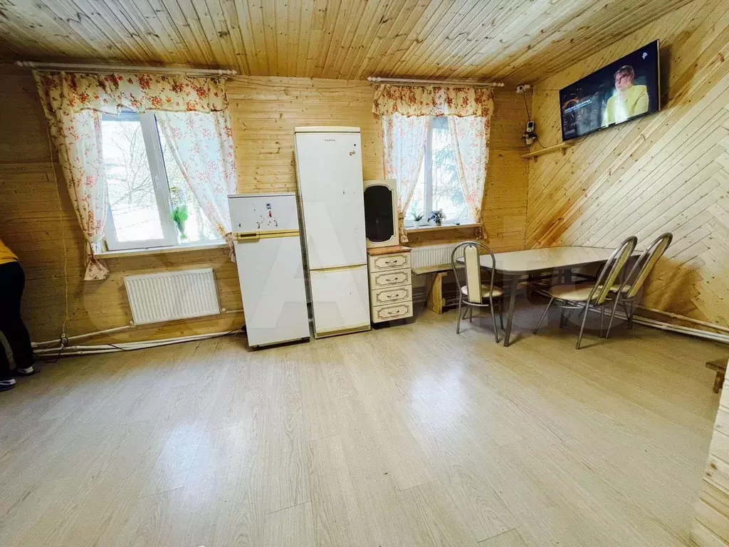 Комната 18 м, 2/2 эт. - Фото 1