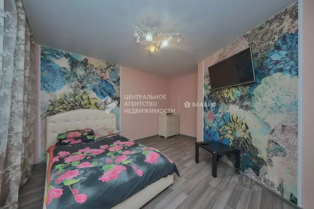 1-к кв. Рязанская область, Рязань ул. Сельских Строителей, 6к5 (42.2 ... - Фото 1