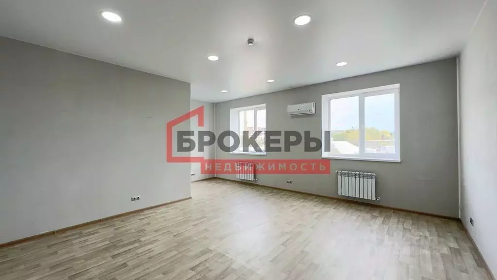 Офис в Севастополь ш. Фиолентовское, 1/8А (37 м) - Фото 0