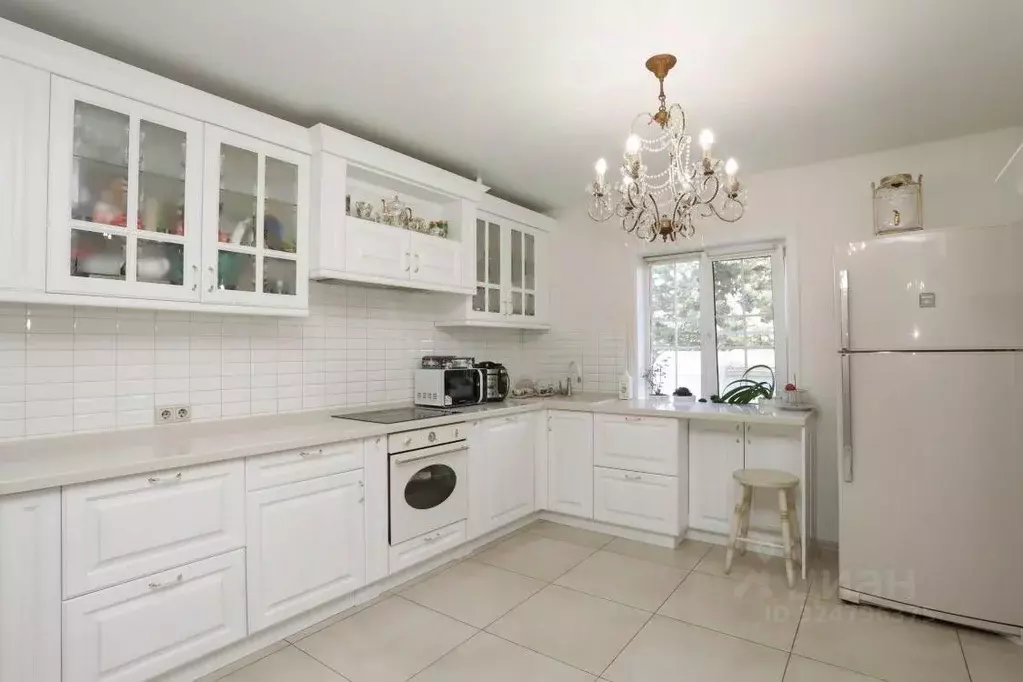 Дом в Иркутская область, Иркутский муниципальный округ, Байкальские ... - Фото 1