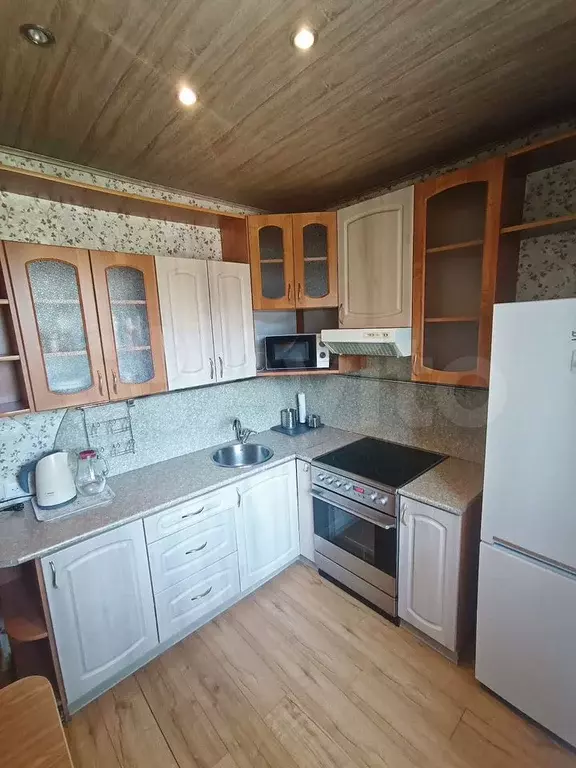 1-к. квартира, 37 м, 1/9 эт. - Фото 1