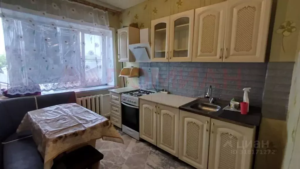 2-к кв. Ростовская область, Волгодонск Волгодонская ул., 16 (45.6 м) - Фото 0