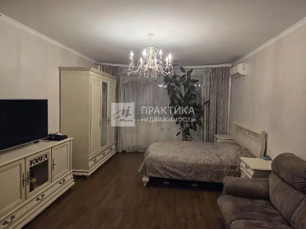 Продается 2-комнатная квартира - Фото 1