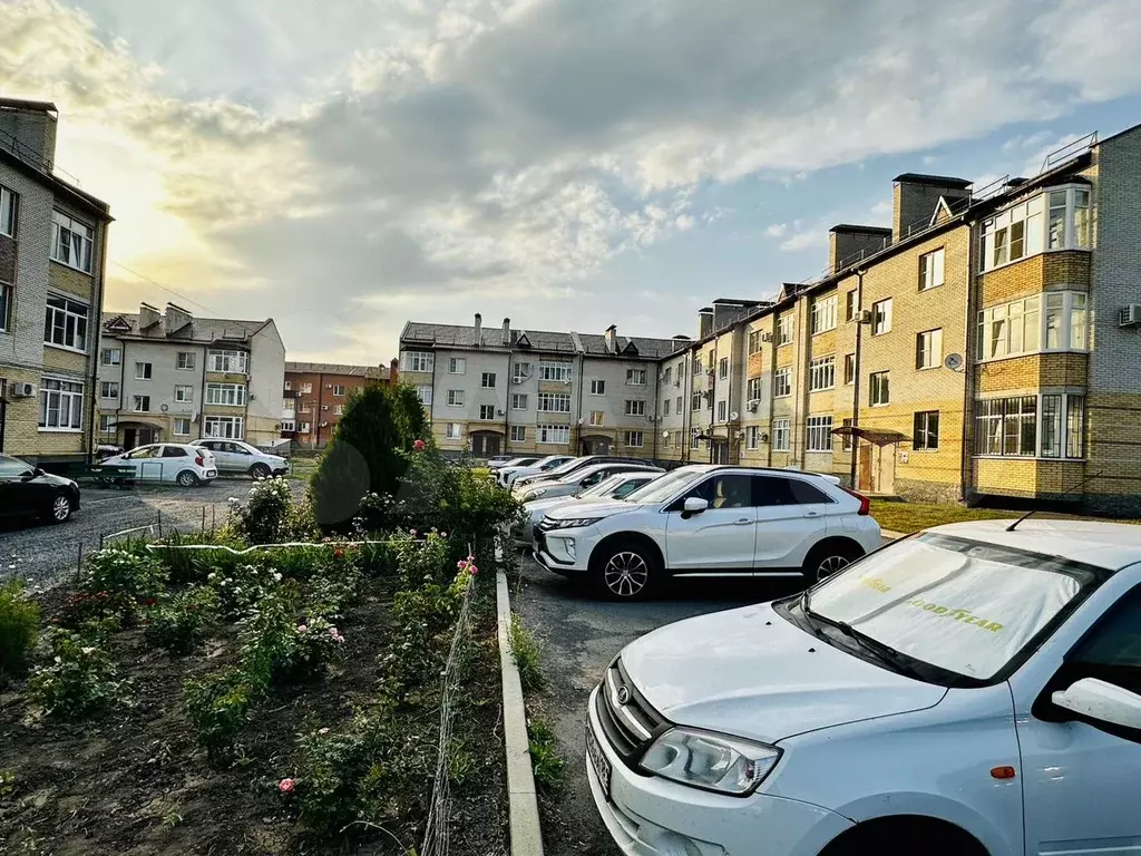 1-к. квартира, 33 м, 1/3 эт. - Фото 0