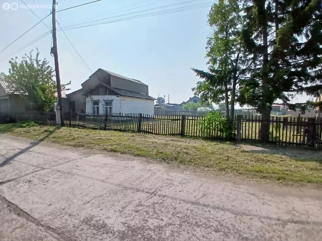 Дом в Назарово, улица Обороны, 35 (31.7 м) - Фото 1